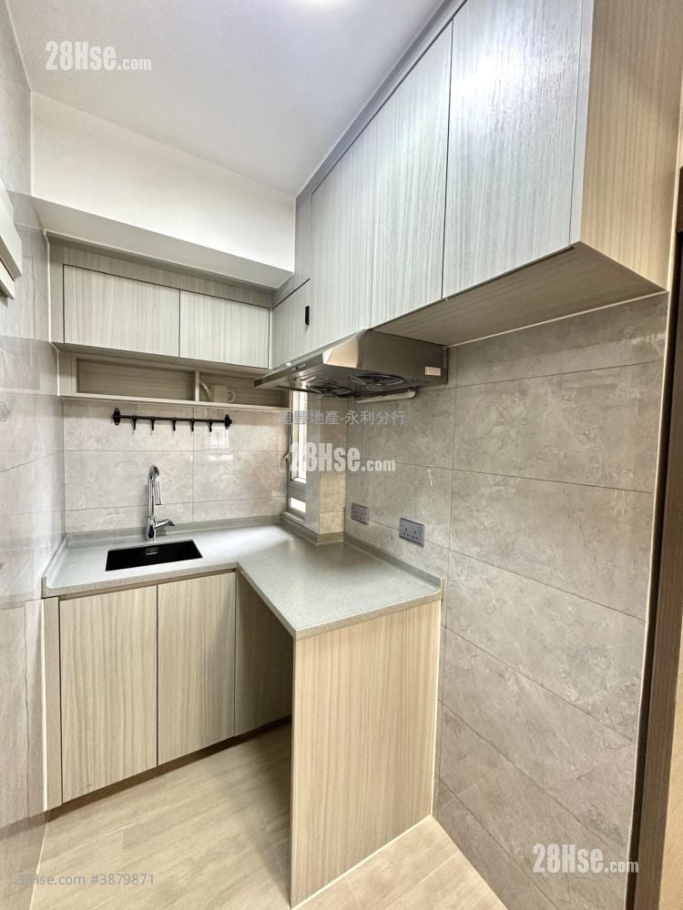 Gold Mine Building Rental 1 Bedroom , 1 Bathroom 240 ft²