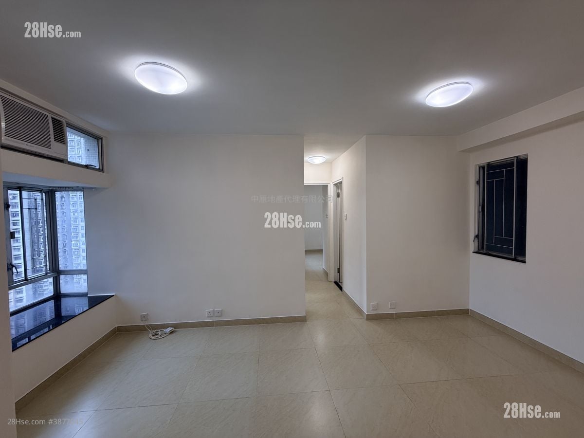 Greenfield Garden Rental 451 ft²