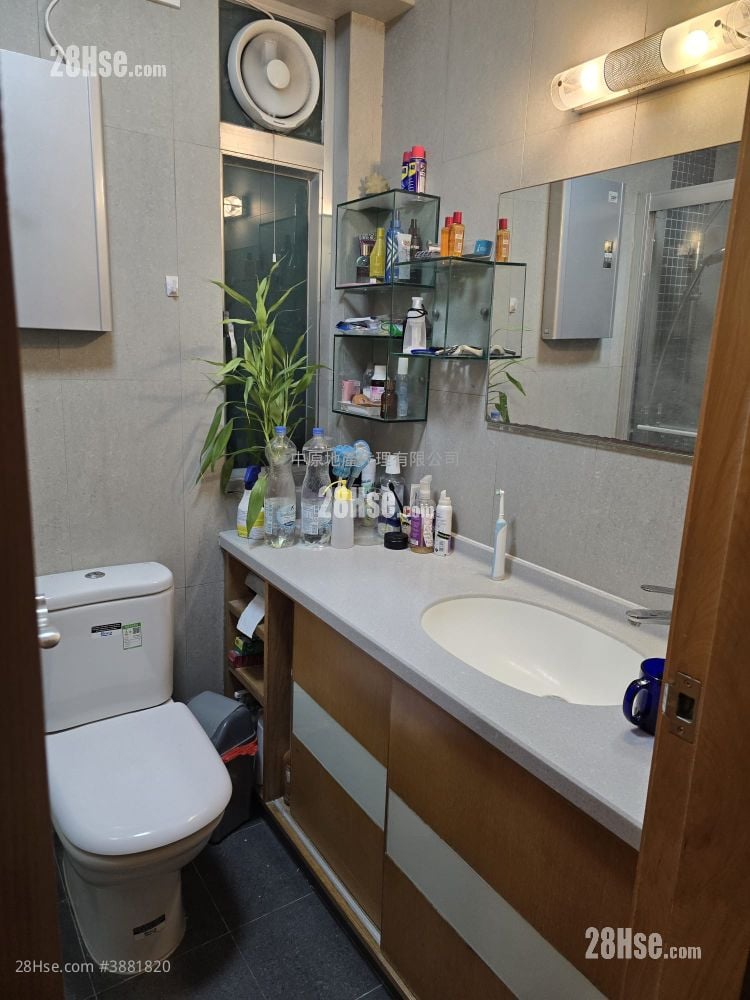 Riviera Gardens Sell 3 Bedrooms , 1 Bathroom 665 ft²