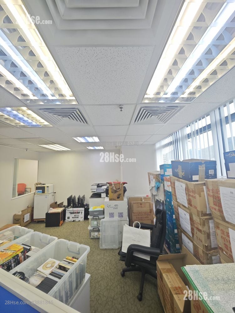 經達廣場 租盤 400 平方呎