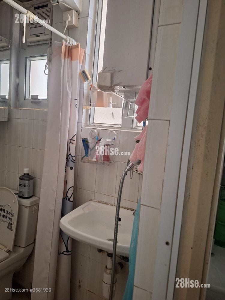 San Po Kong Mansion Rental 2 Bedrooms , 1 Bathroom 487 ft²
