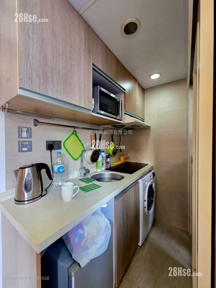 Yen Ying Building Sell Studio , 1 Bathroom 149 ft²