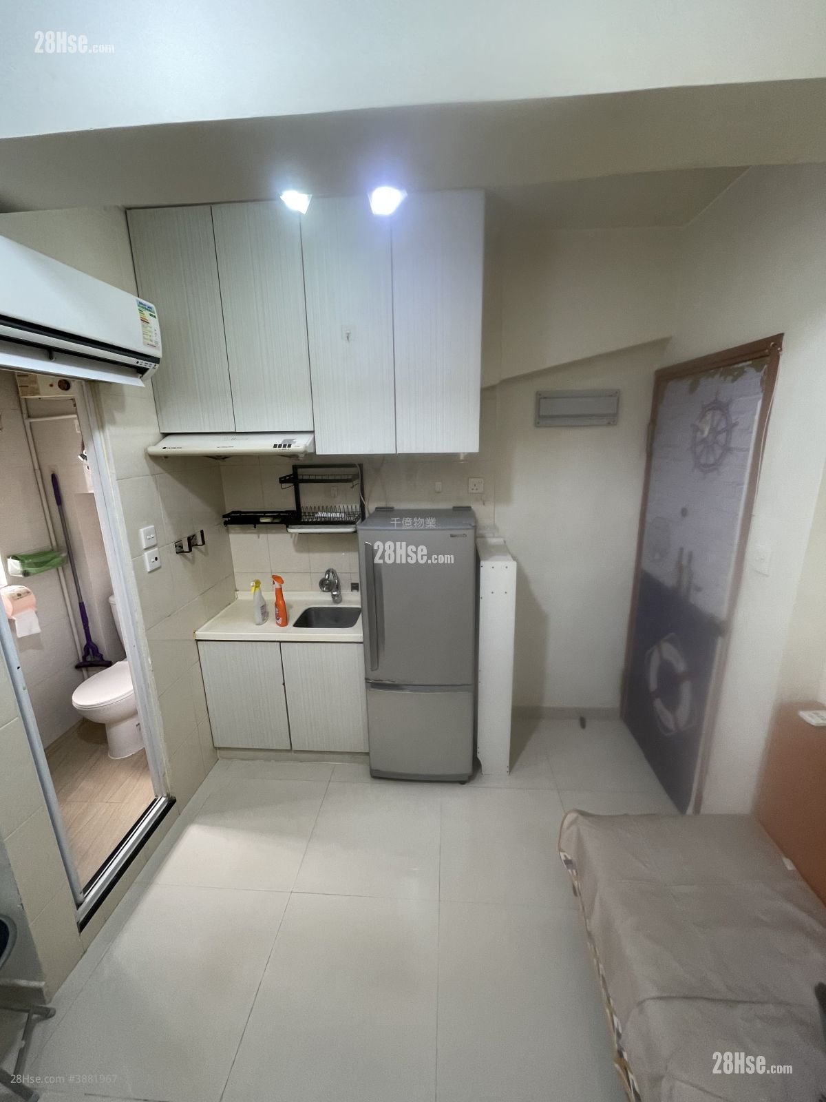 Portland Building Rental 2 Bedrooms , 1 Bathroom 236 ft²