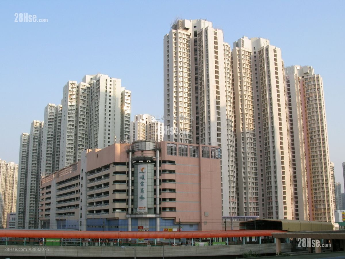 Tin Chung Court Sell 2 Bedrooms , 1 Bathroom 531 ft²