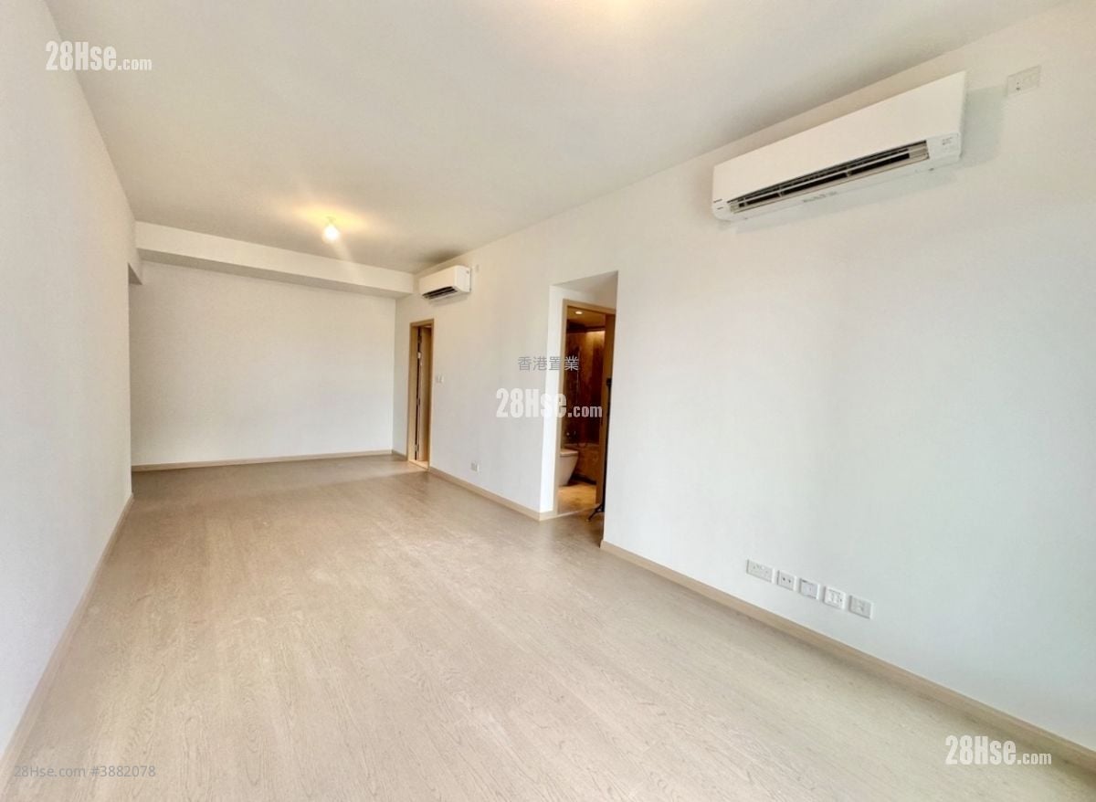 The Southside Rental 3 Bedrooms , 2 Bathrooms 955 ft²