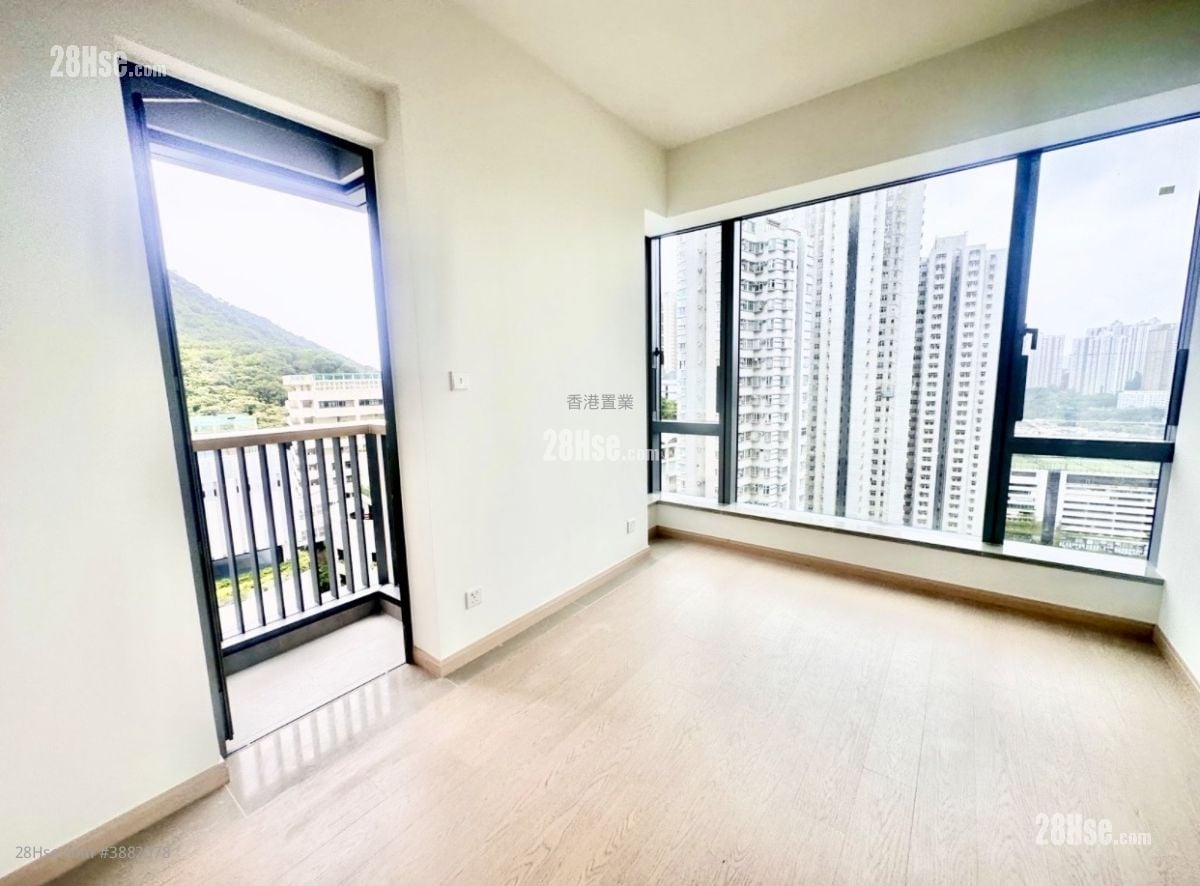 The Southside Rental 3 Bedrooms , 2 Bathrooms 955 ft²