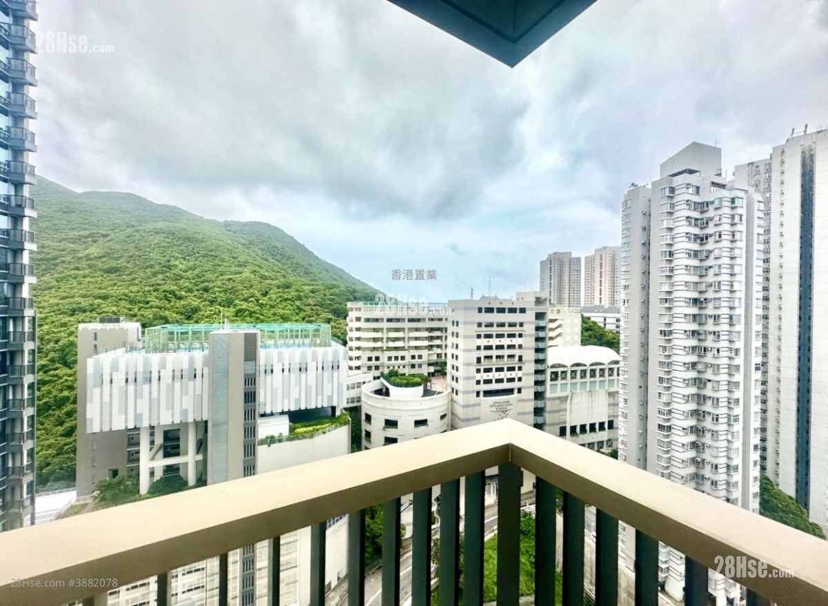 The Southside Rental 3 Bedrooms , 2 Bathrooms 955 ft²