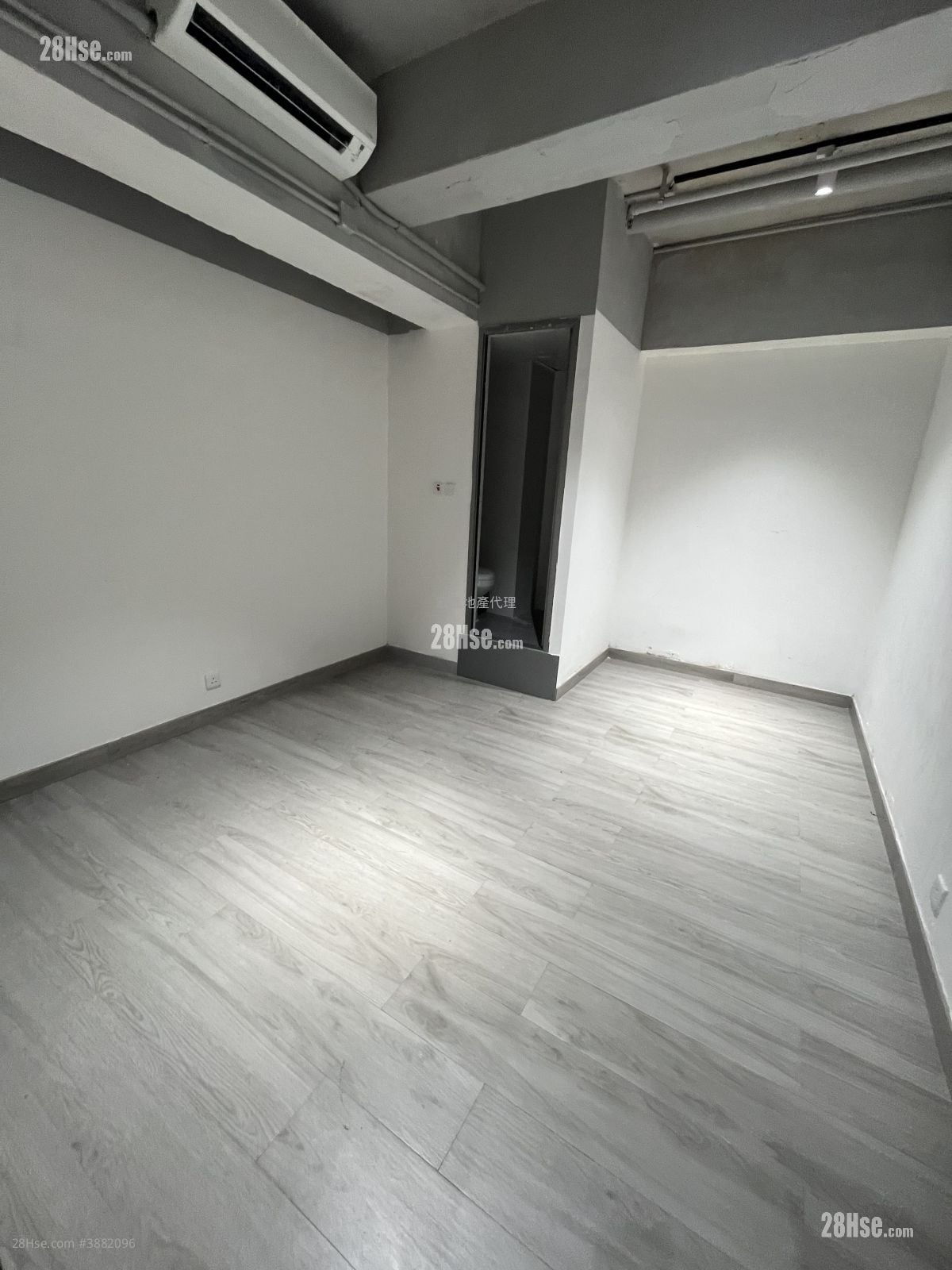 Prince Industrial Building Rental