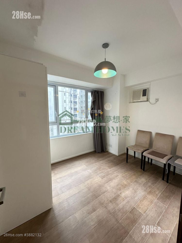 Ying Fai Court Rental 2 Bedrooms , 1 Bathroom 447 ft²