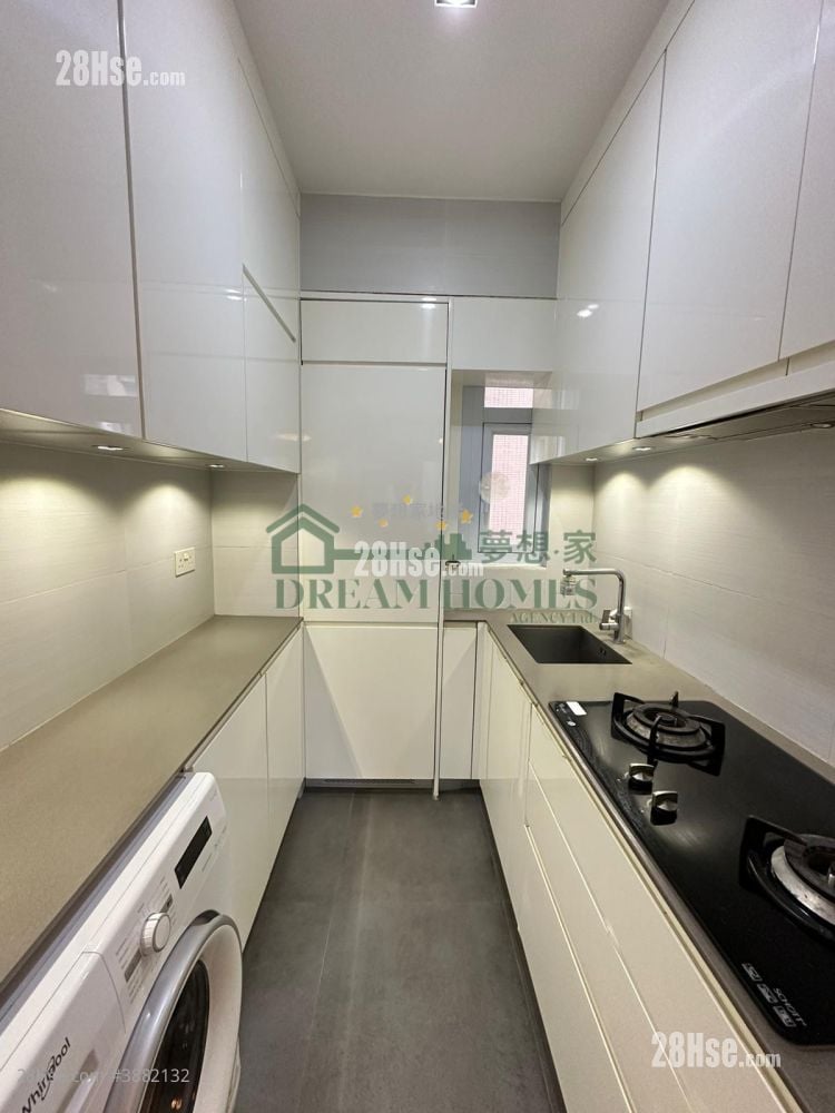 Ying Fai Court Rental 2 Bedrooms , 1 Bathroom 447 ft²