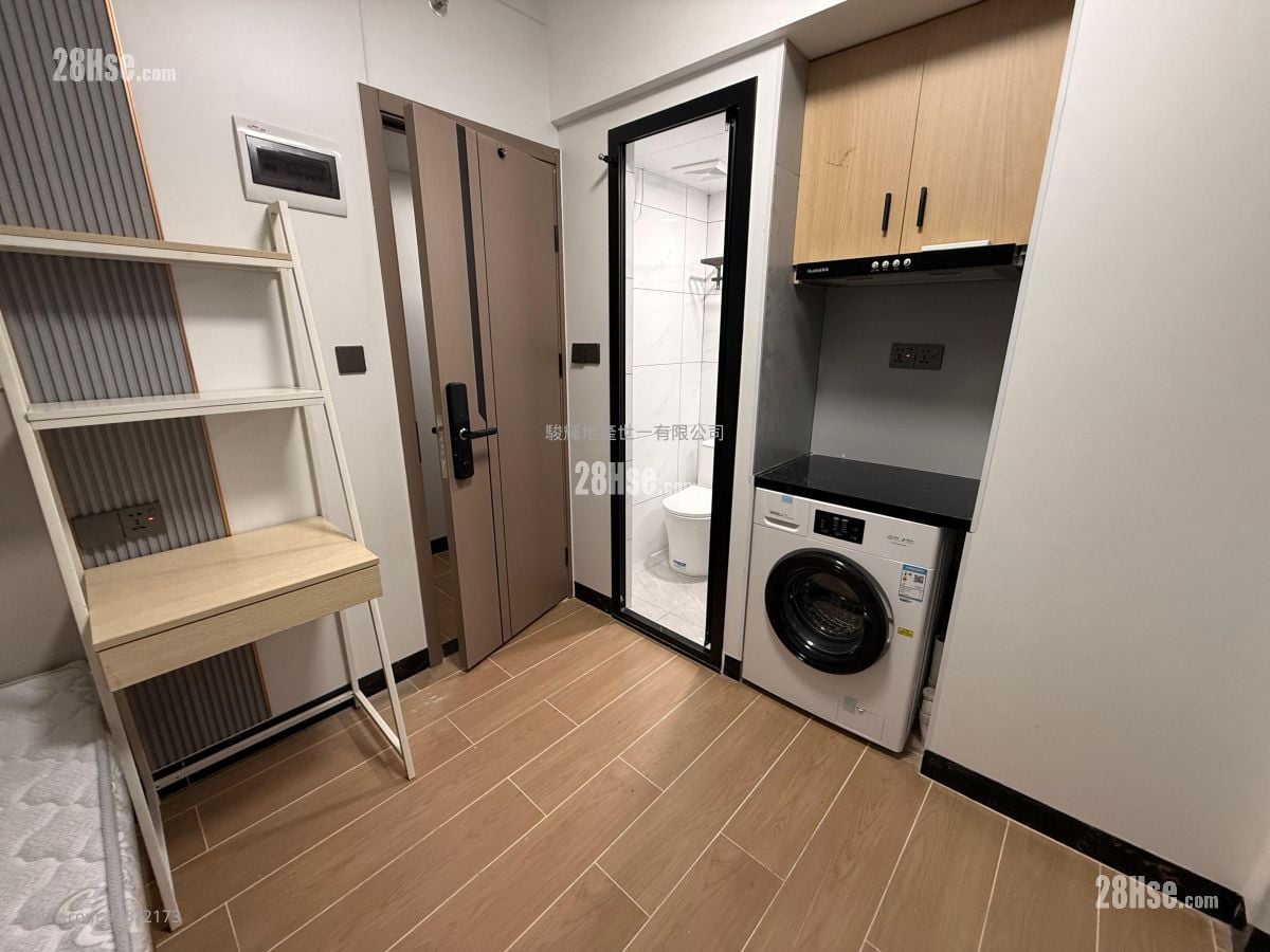 Long Kee Mansion Rental 160 ft²