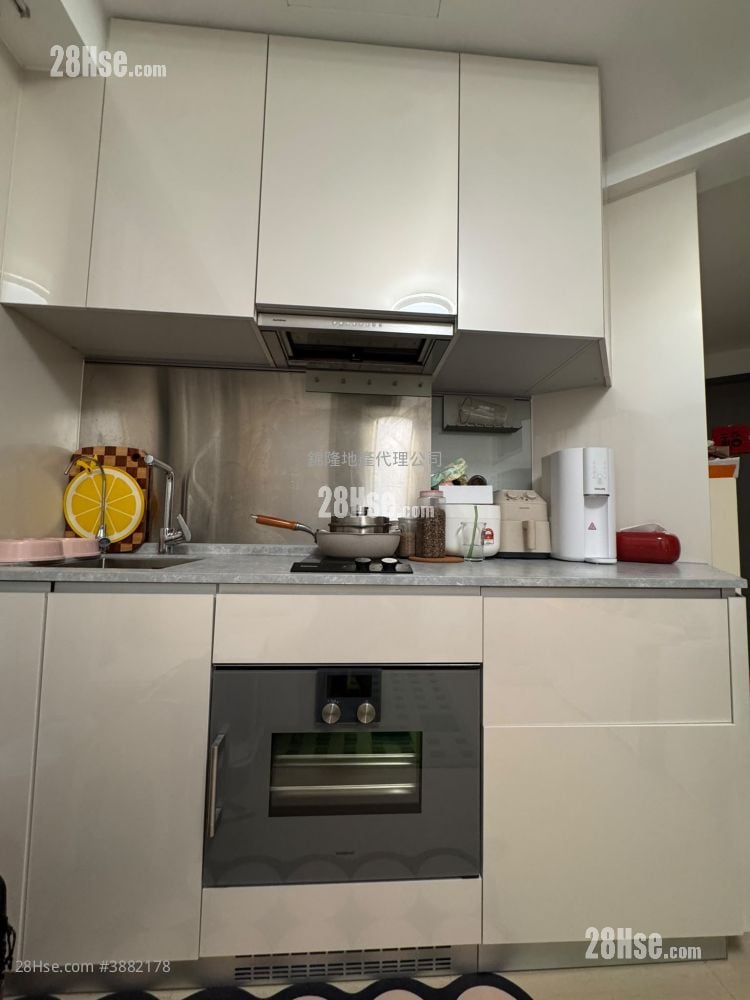 The Coast Line Rental 1 Bedroom , 1 Bathroom 273 ft²
