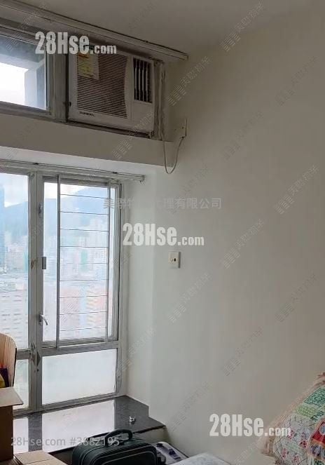 丽港城 售盘 2 房 517 平方尺
