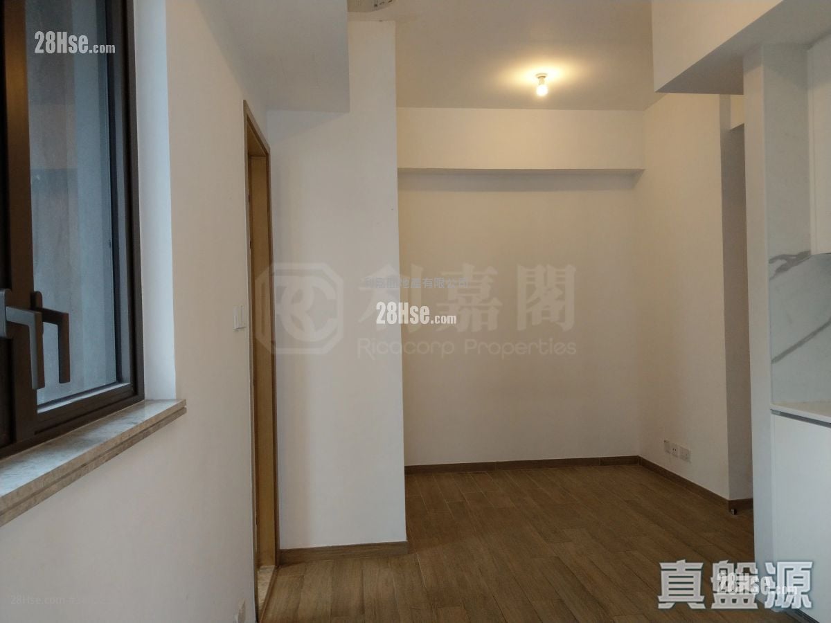 Vibe Centro Sell Studio , 1 Bathroom 228 ft²