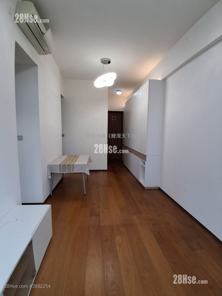 Maya Sell 2 Bedrooms , 1 Bathroom 547 ft²