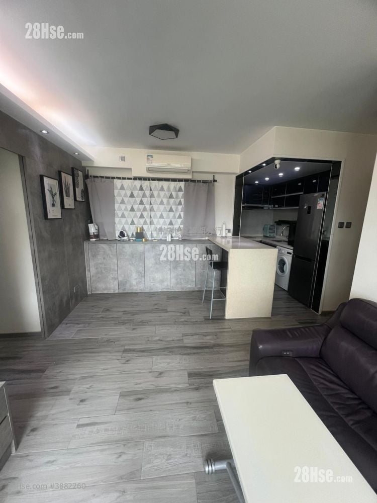 Dawning Views Sell 3 Bedrooms , 2 Bathrooms 556 ft²
