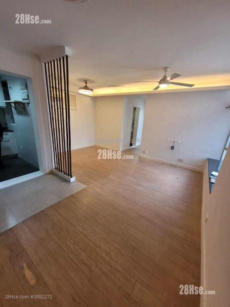 Riviera Gardens Sell 3 Bedrooms , 1 Bathroom 579 ft²