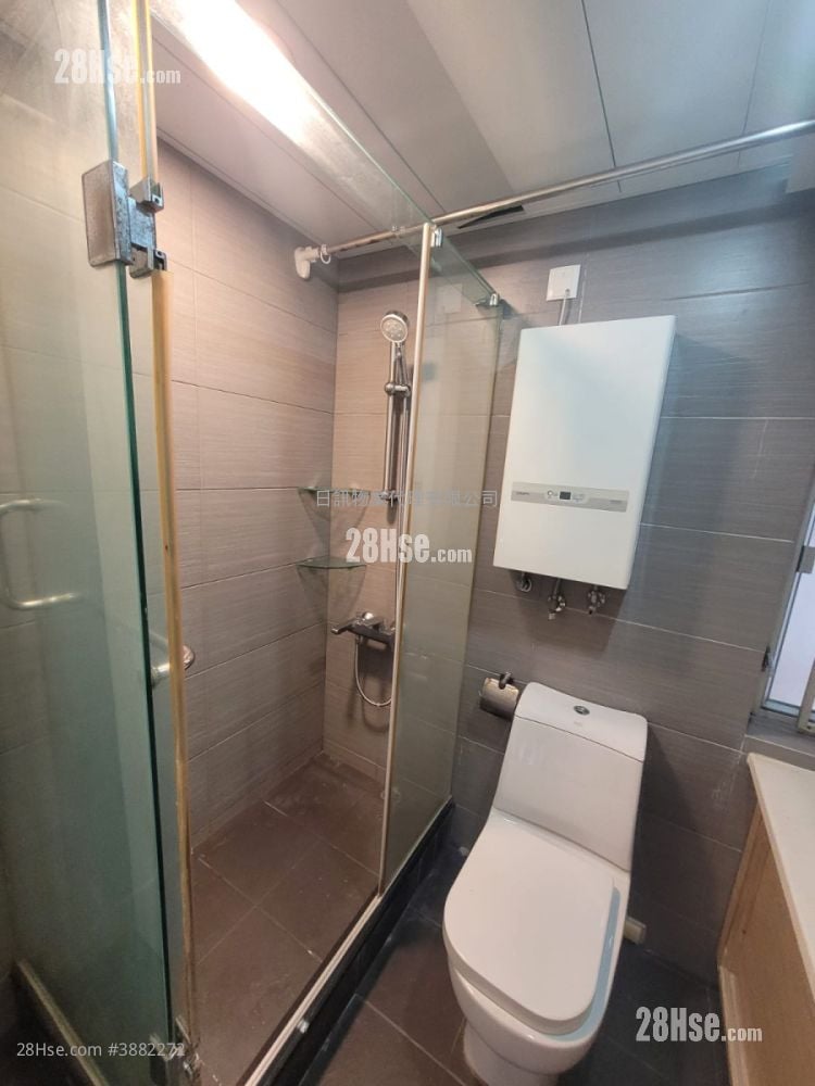 Riviera Gardens Sell 3 Bedrooms , 1 Bathroom 579 ft²