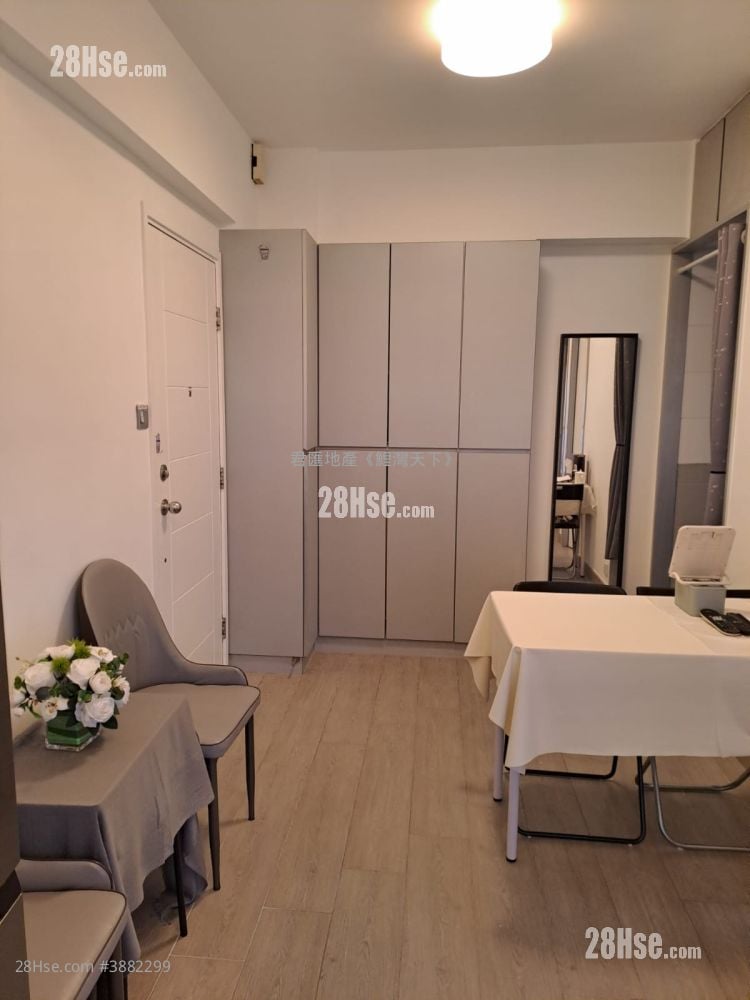 77-81A Hollywood Road Sell 2 Bedrooms , 1 Bathroom 314 ft²