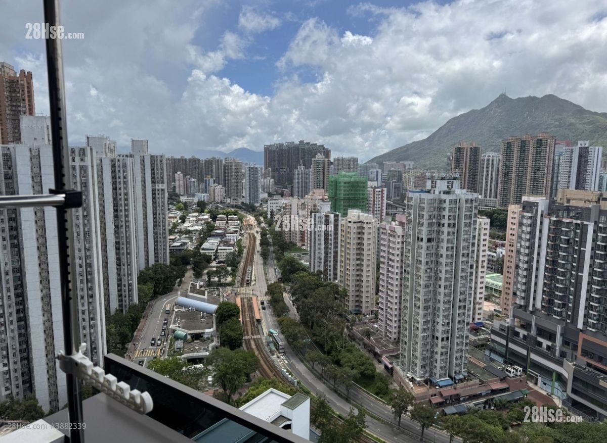 View: Mount Regency Rental 3 Bedrooms , 2 Bathrooms 591 ft²