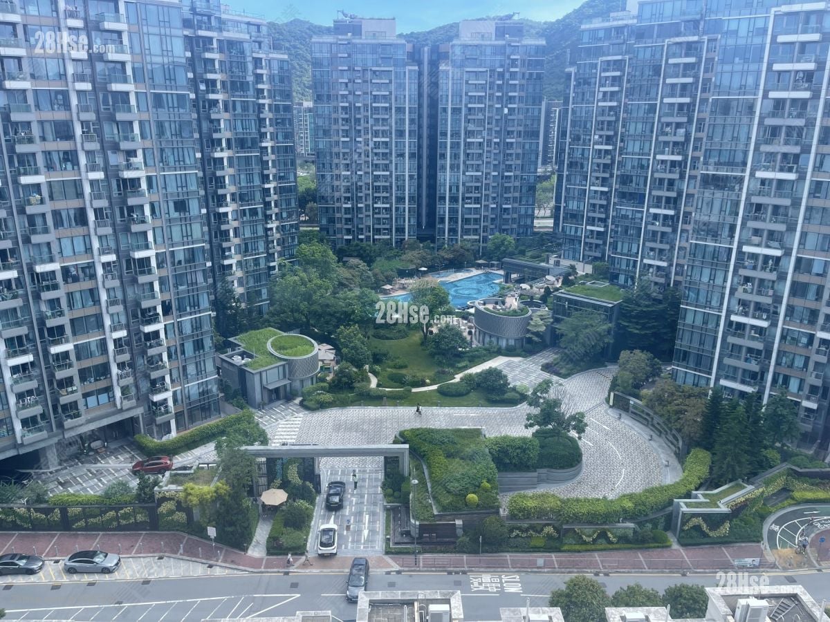 景观: 逸珑湾 售盘 3 房 , 2 浴室 800 平方尺