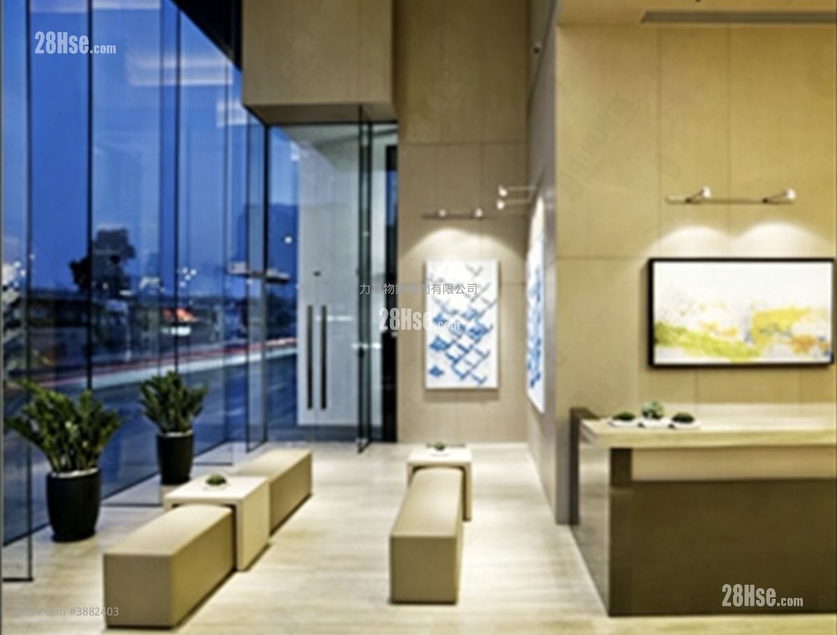 Island Lodge Sell 985 ft²