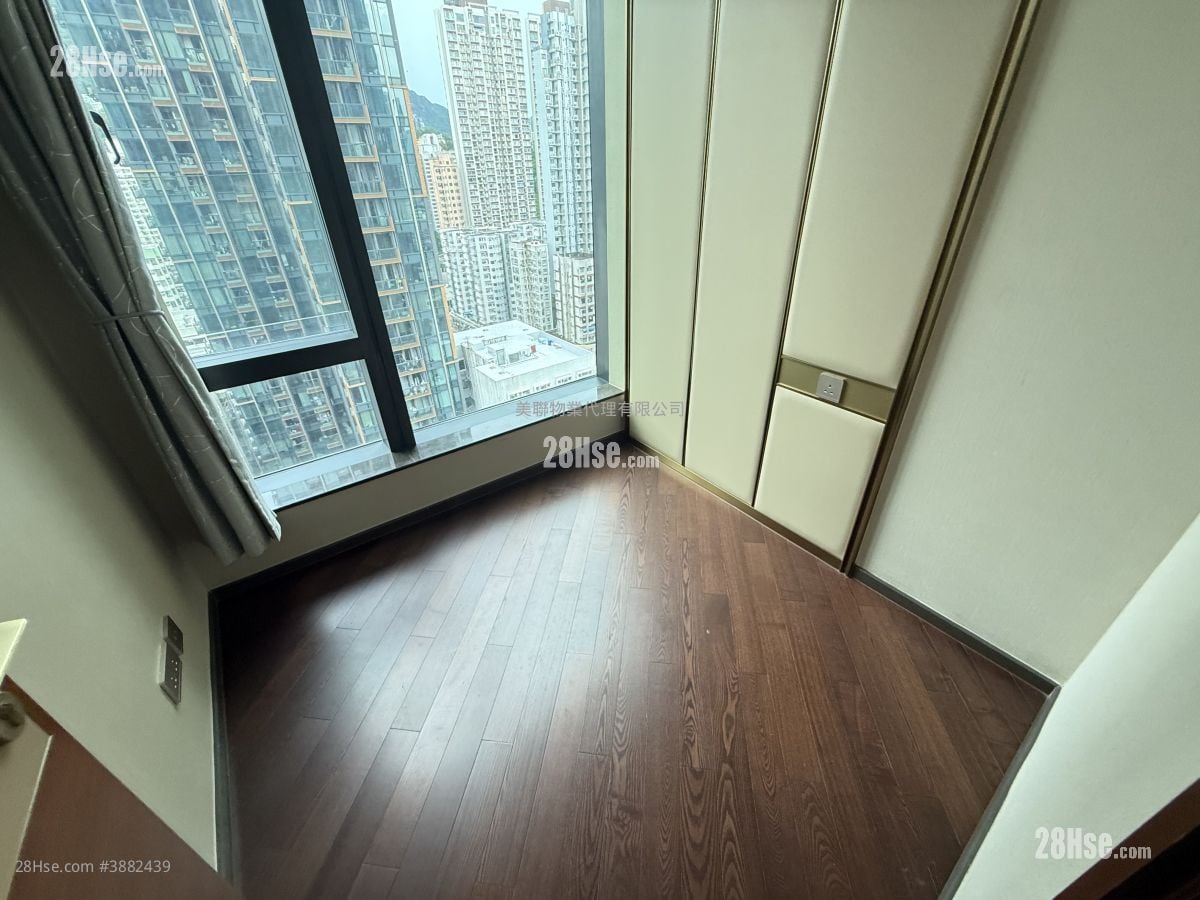 The Vertex Rental 2 Bedrooms 431 ft²