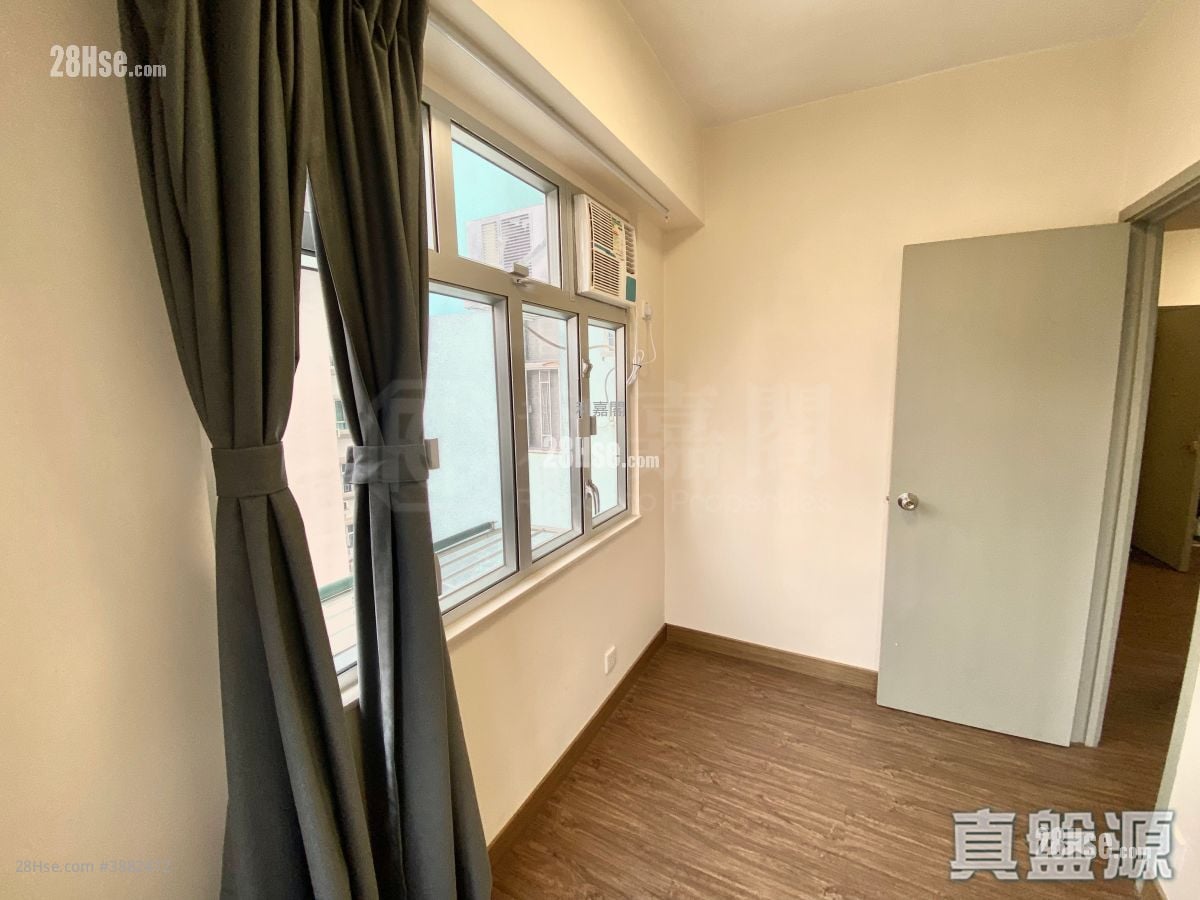Comet Mansion Sell 2 Bedrooms , 1 Bathroom 305 ft²