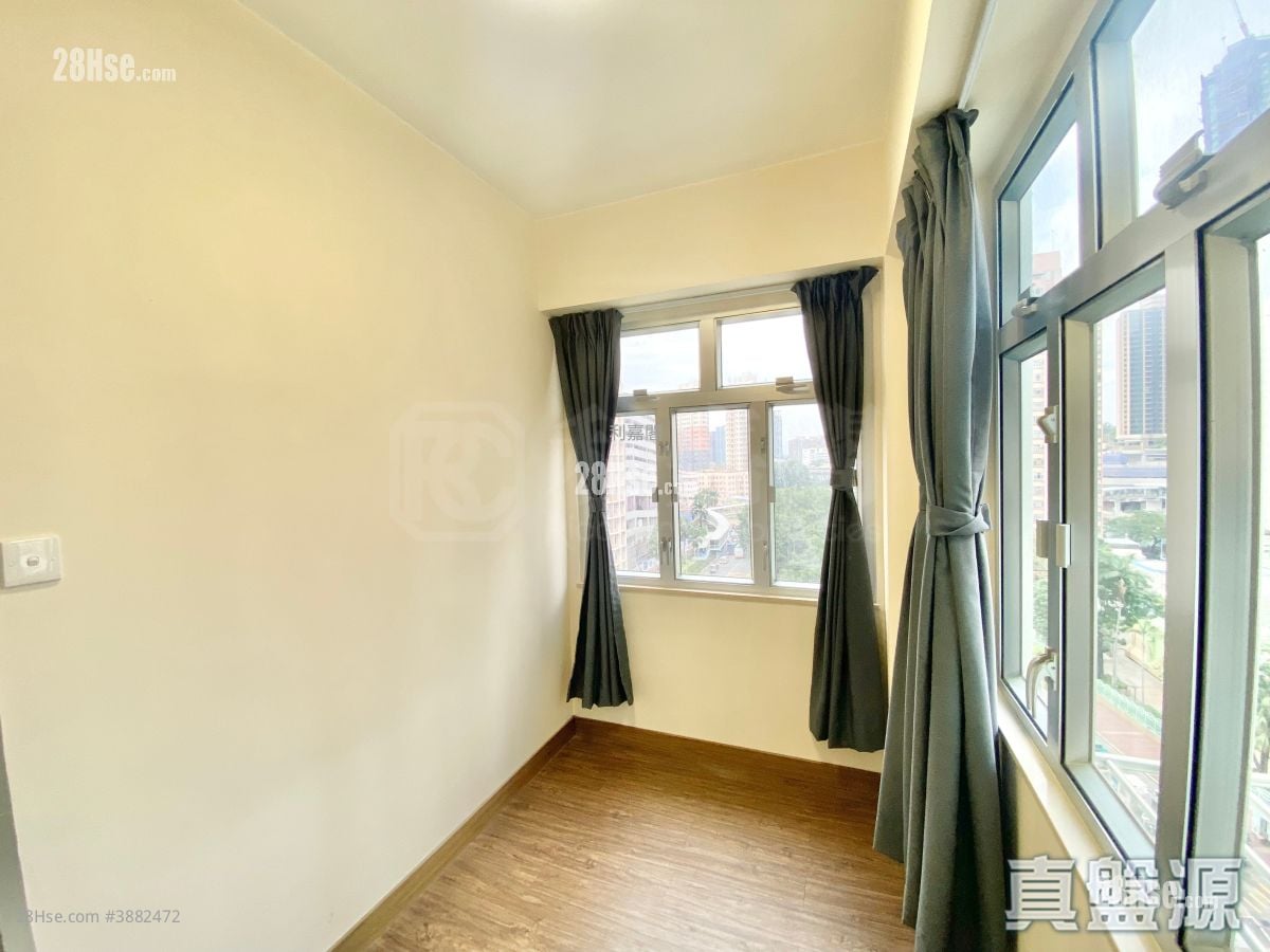 Comet Mansion Sell 2 Bedrooms , 1 Bathroom 305 ft²