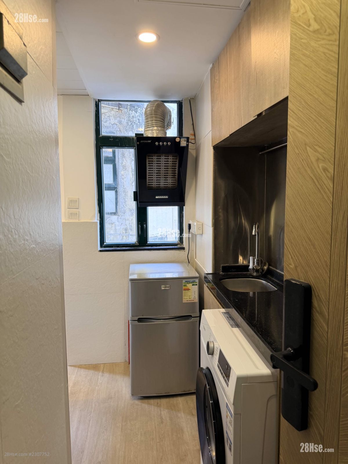 44 Nullah Road Rental 150 ft²
