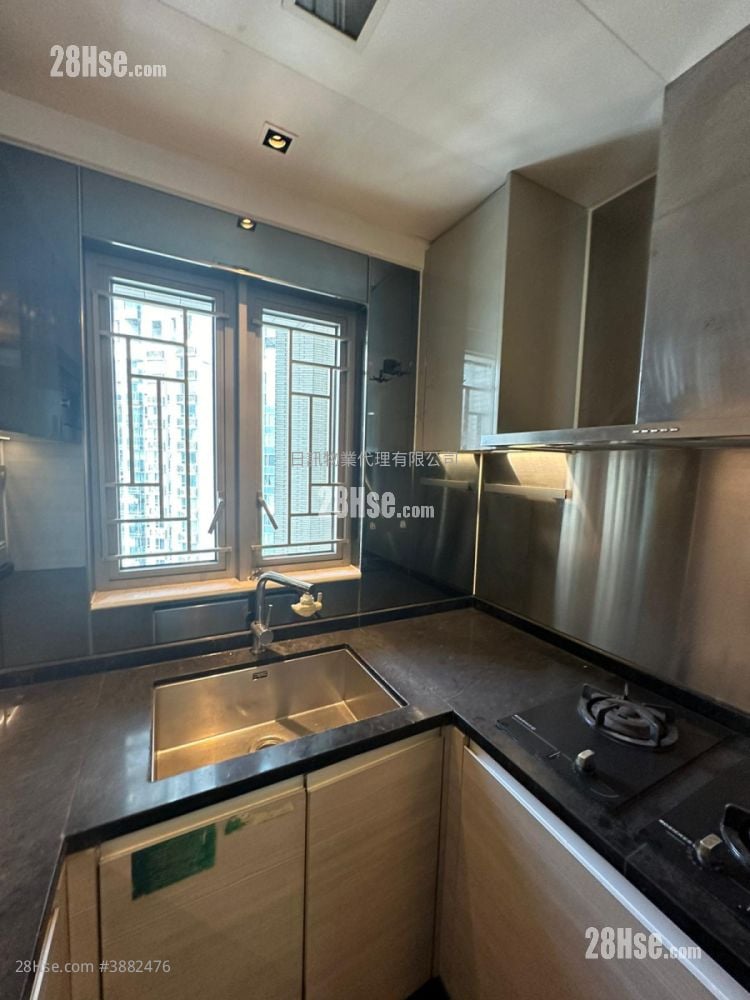 Ocean Pride Sell 3 Bedrooms , 2 Bathrooms 754 ft²