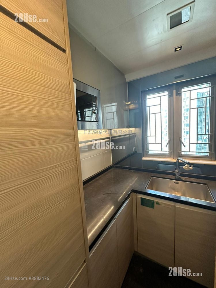 Ocean Pride Sell 3 Bedrooms , 2 Bathrooms 754 ft²