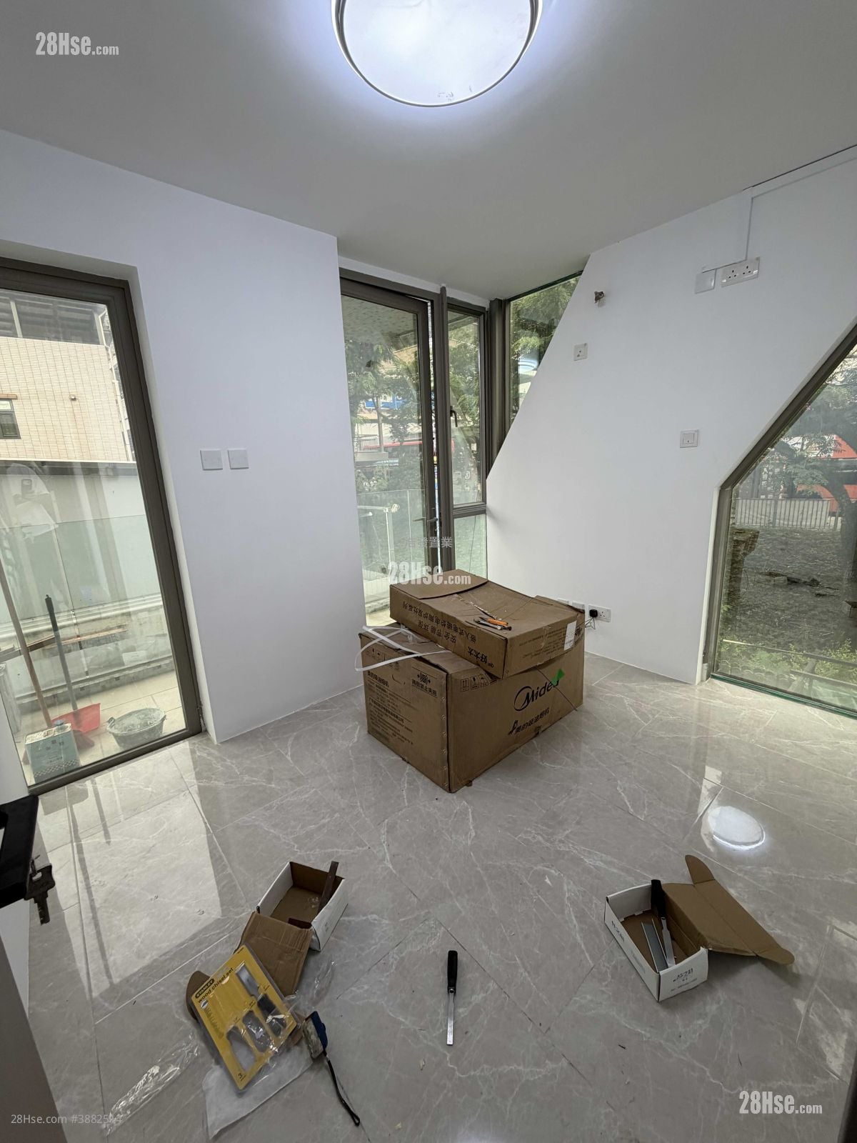 Village Rental 700 ft²