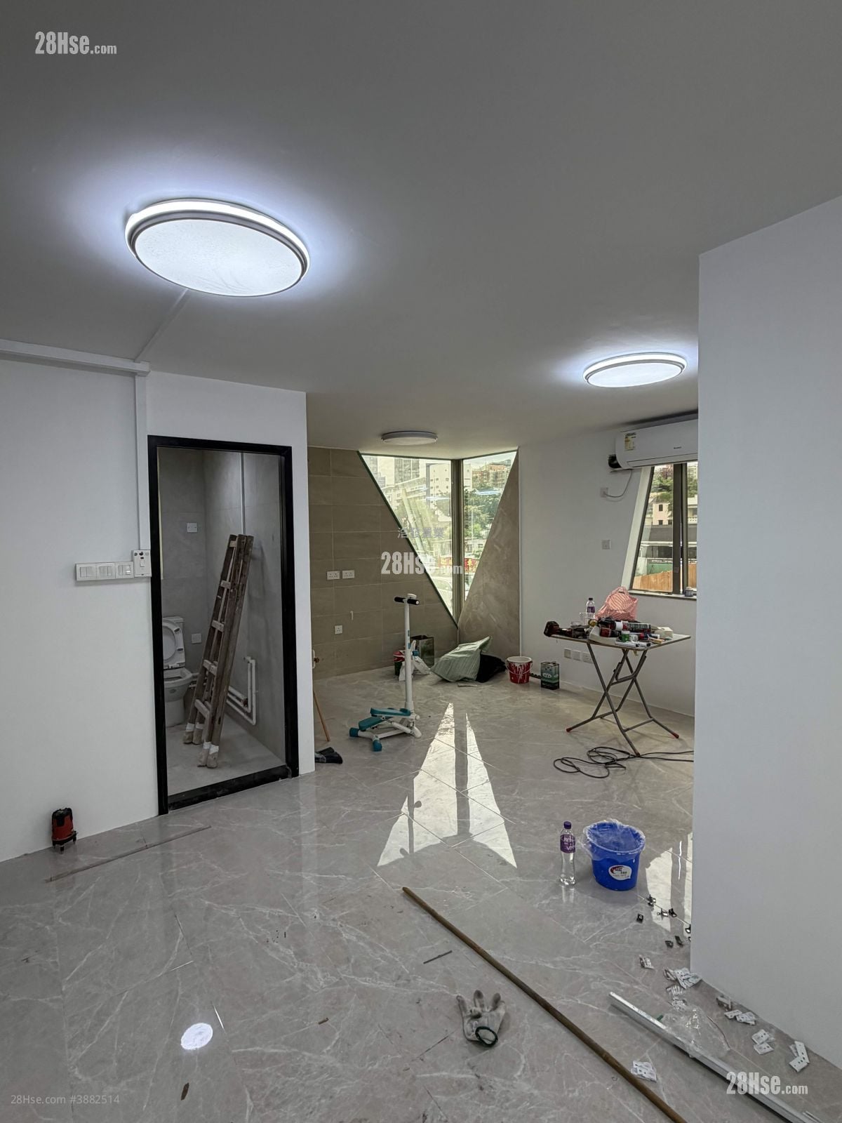 Village Rental 700 ft²
