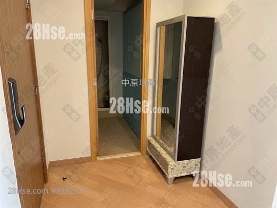 Century Gateway Sell 4 Bedrooms 813 ft²