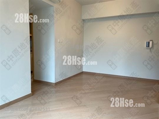 Century Gateway Sell 4 Bedrooms 813 ft²