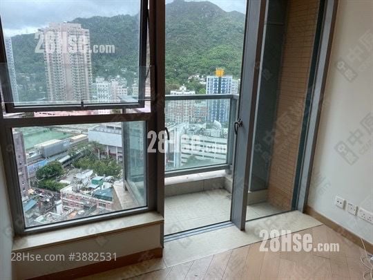 Century Gateway Sell 4 Bedrooms 813 ft²
