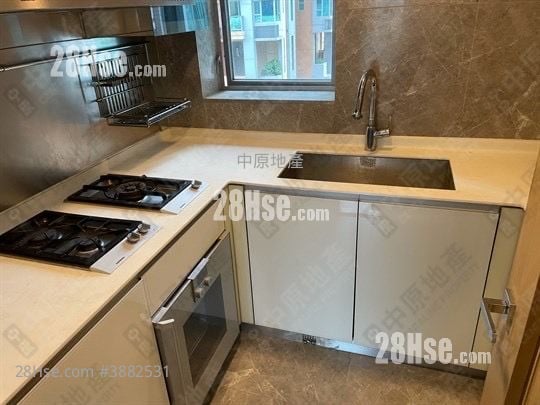Century Gateway Sell 4 Bedrooms 813 ft²