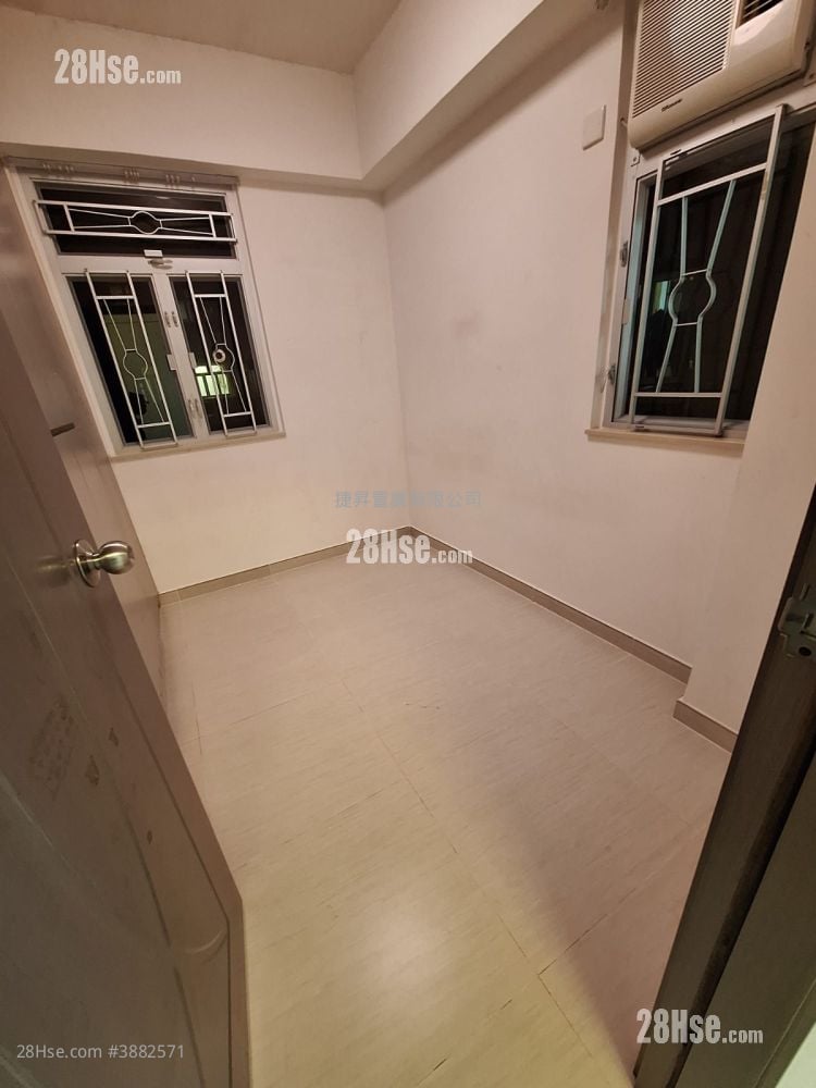 Whampoa Estate Rental 3 Bedrooms , 1 Bathroom 442 ft²