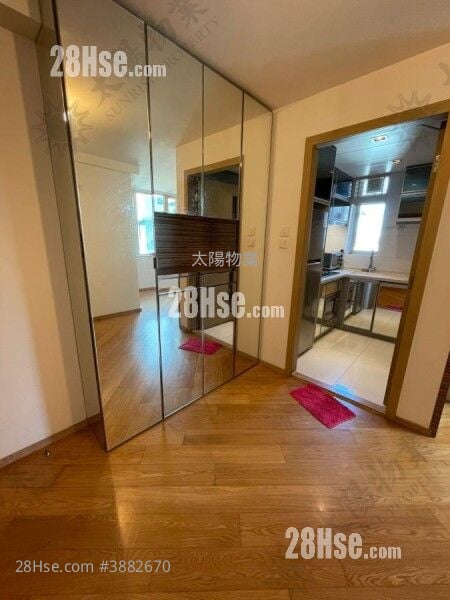Harbour Place Sell 3 Bedrooms 588 ft²