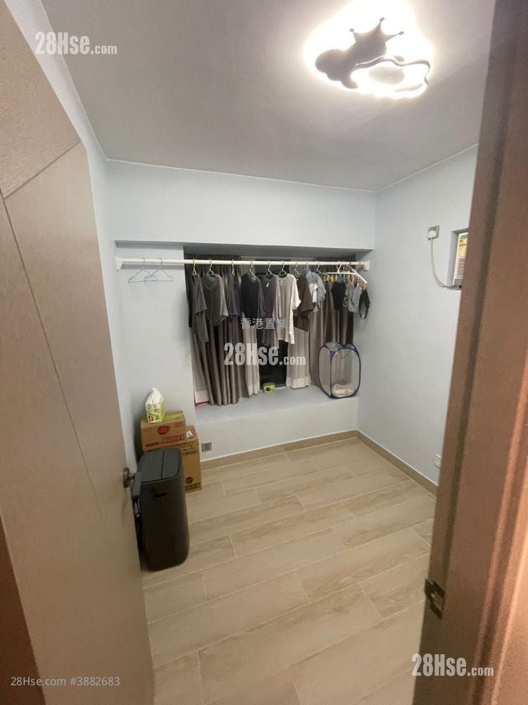 Maritime Bay Rental 2 Bedrooms , 1 Bathroom 432 ft²