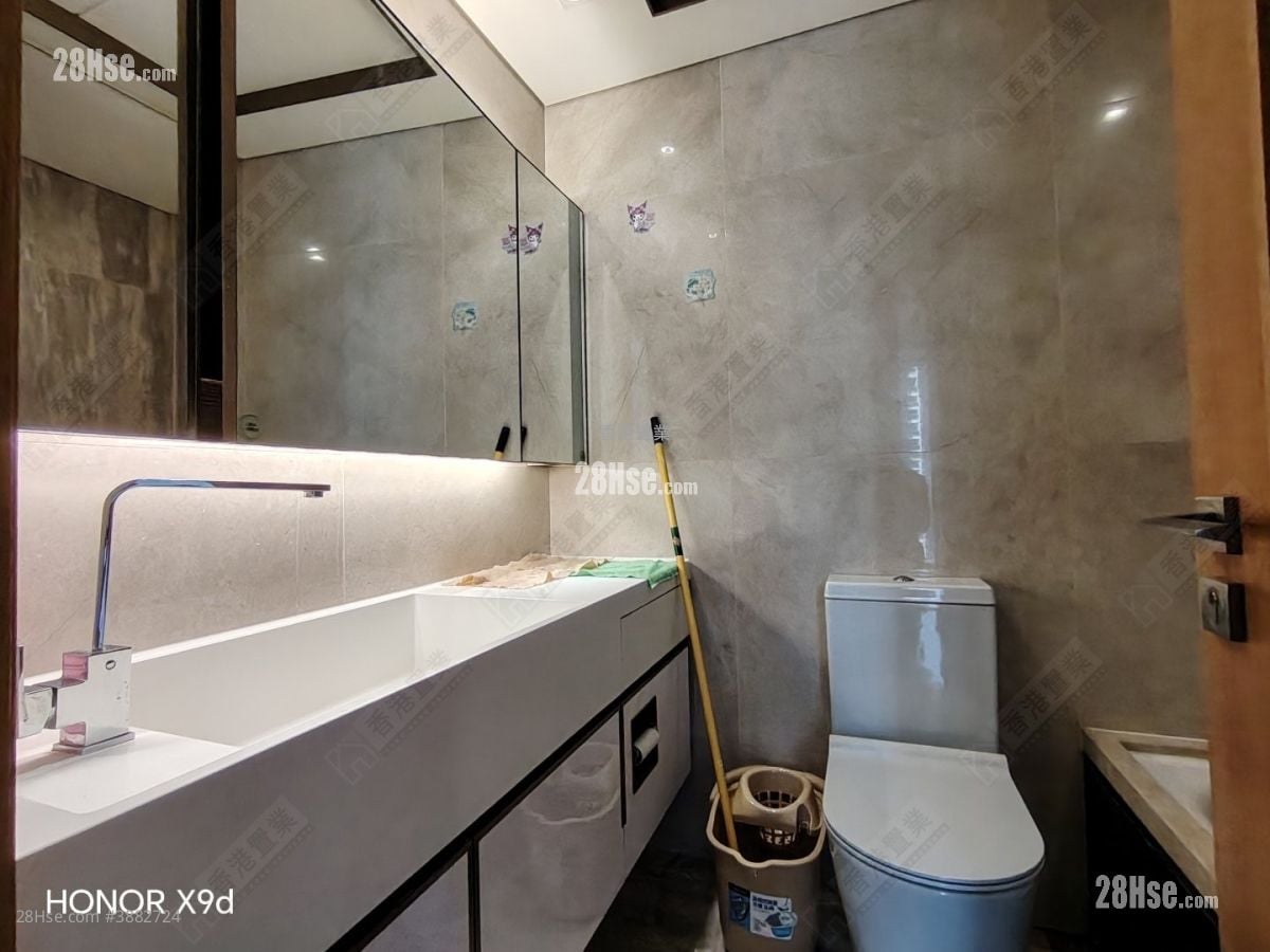 One Kai Tak(I) Sell 2 Bedrooms 531 ft²