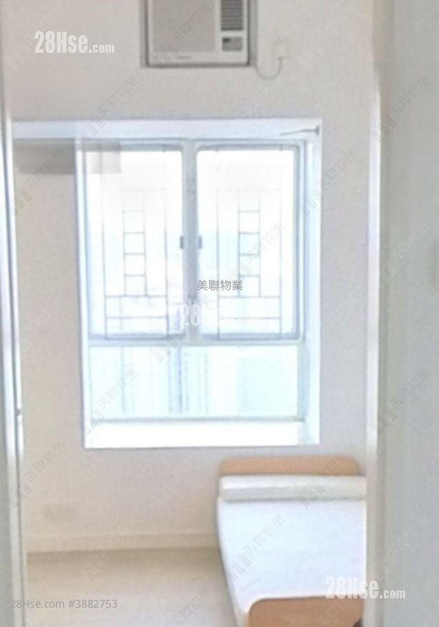 East Point City Sell 3 Bedrooms , 2 Bathrooms 623 ft²