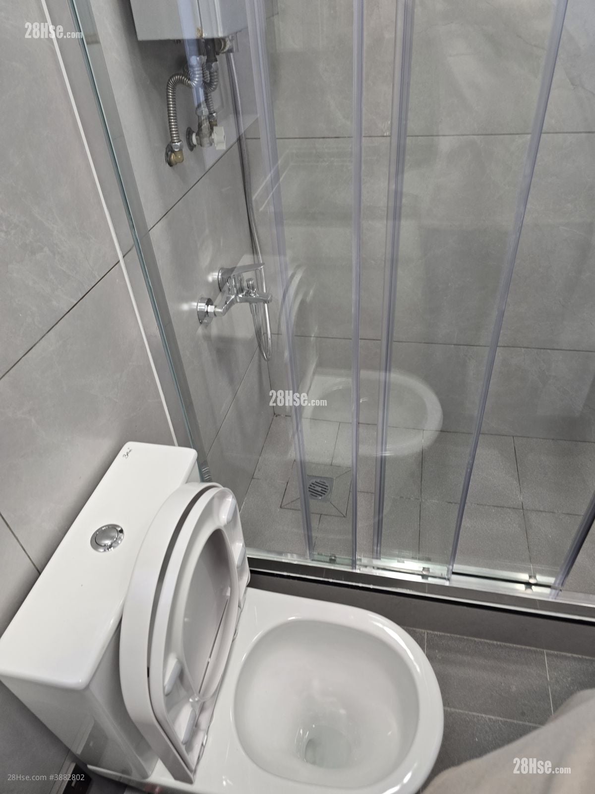 Lung Fung Garden Rental 2 Bedrooms , 1 Bathroom