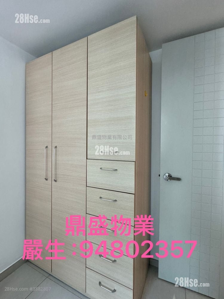 Tung Fong Building Sell 2 Bedrooms , 1 Bathroom 423 ft²