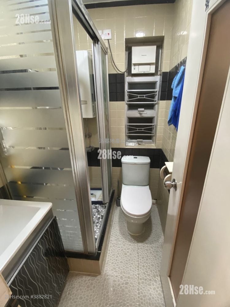 Amoy Gardens Rental 2 Bedrooms 476 ft²
