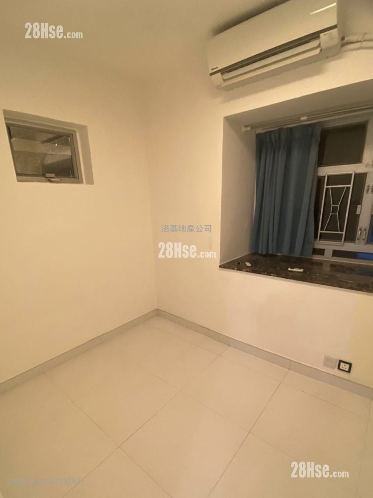 Amoy Gardens Rental 2 Bedrooms 476 ft²