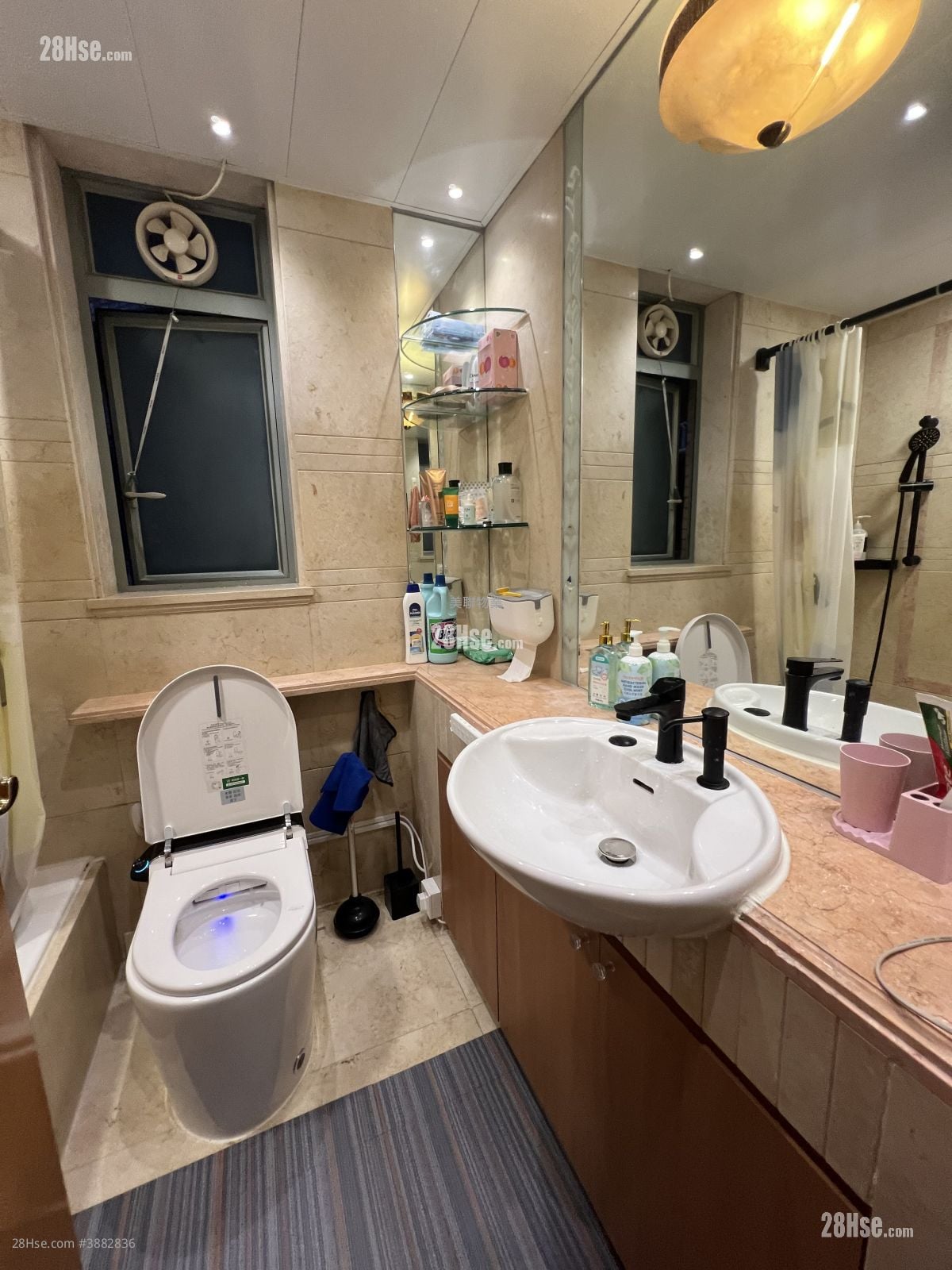 bathroom: Tierra Verde Rental 3 Bedrooms , 2 Bathrooms 678 ft²