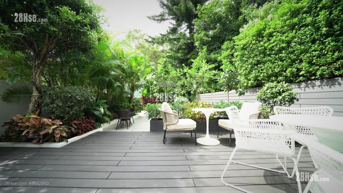 Village Rental 4 Bedrooms , 3 Bathrooms 2,100 ft²