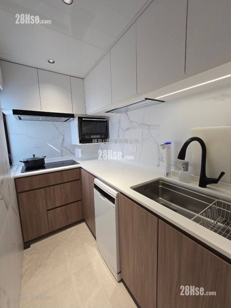 Hoi Kwong Court Rental 3 Bedrooms , 1 Bathroom 639 ft²